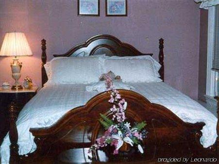 Isaac Hilliard House Bed And Breakfast Pemberton Oda fotoğraf