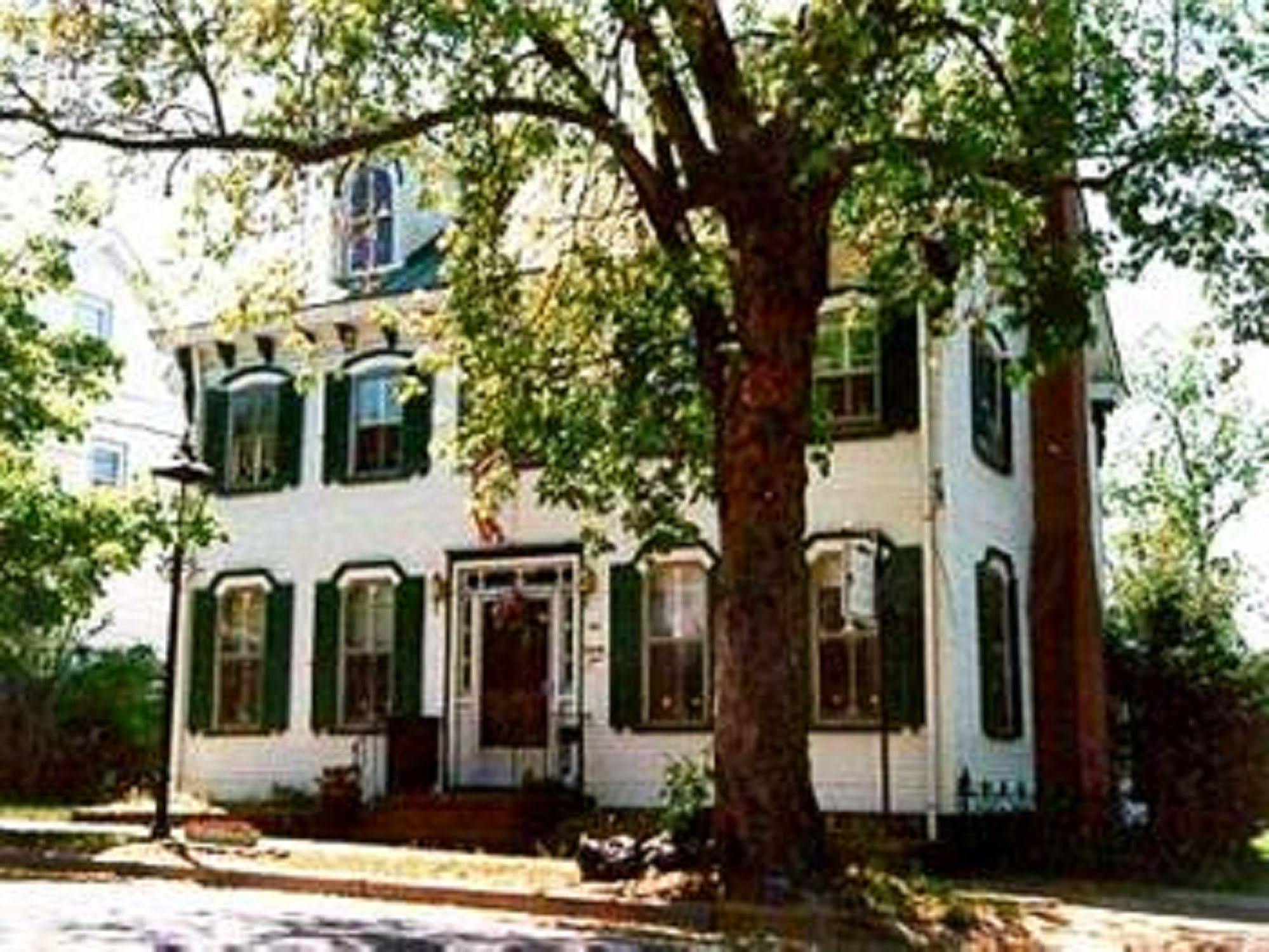 Isaac Hilliard House Bed And Breakfast Pemberton Dış mekan fotoğraf